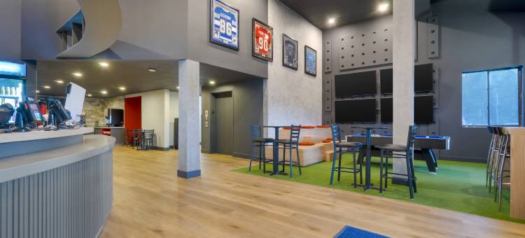 红色精选系列SPOT X酒店坦帕-韦斯利教堂(SPOT X Hotel Tampa - Wesley Chapel by The Red Collection)图片