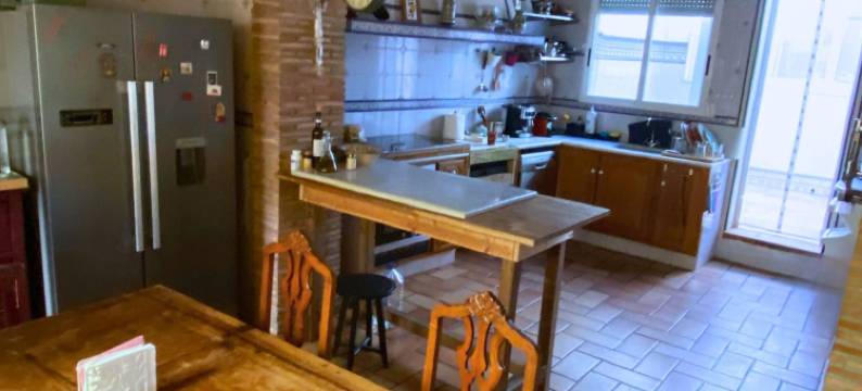 Complete, Spacious House, with Pool and Surrounded by Nature图片