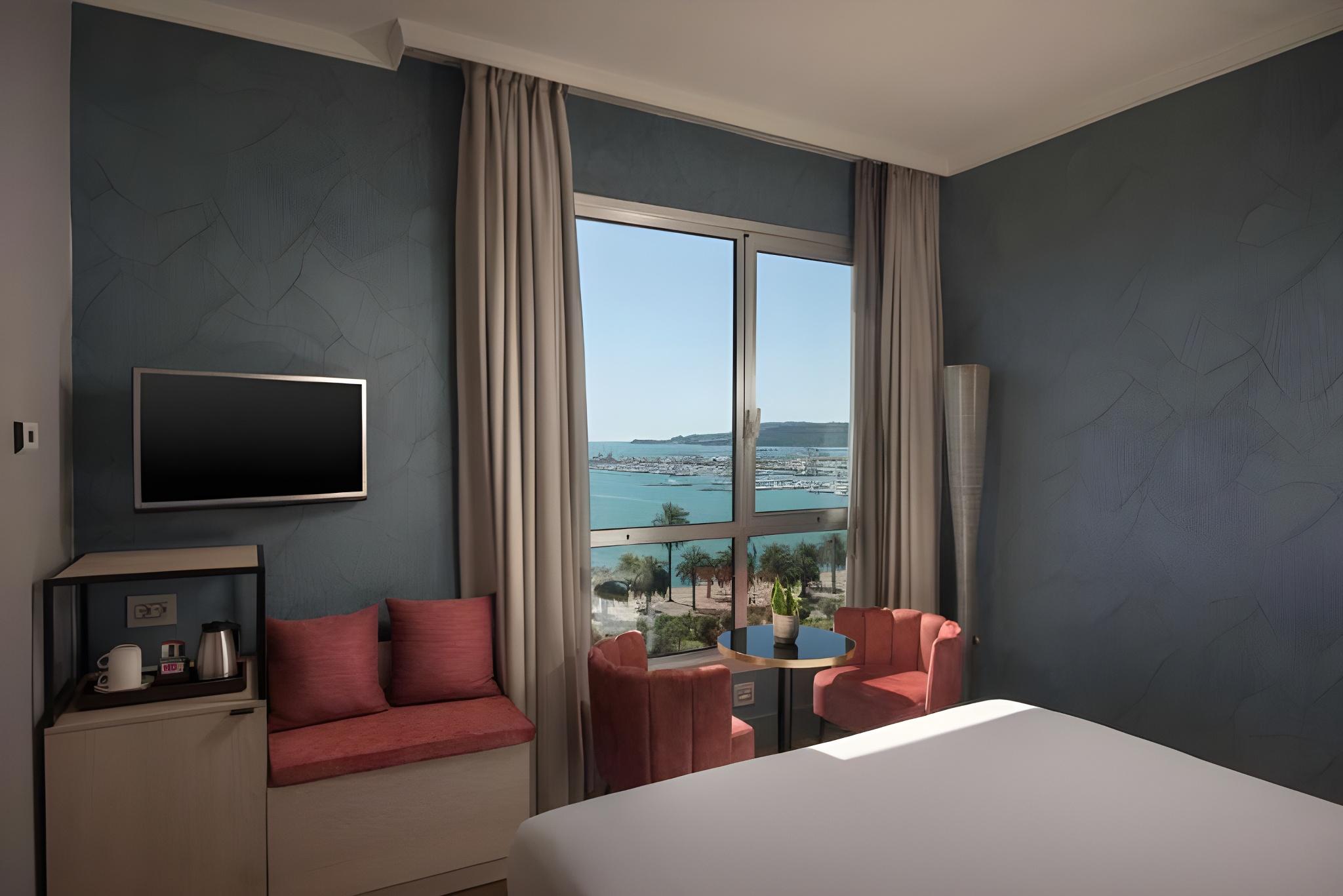 NH la Spezia Over view