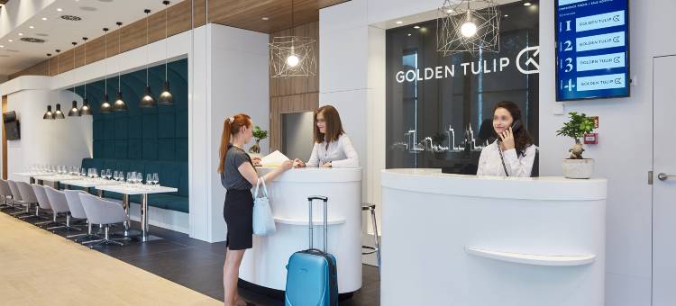 华沙机场金色郁金香酒店(Golden Tulip Warsaw Airport)图片