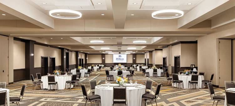 诺克斯维尔机场希尔顿酒店(Hilton Knoxville Airport)图片