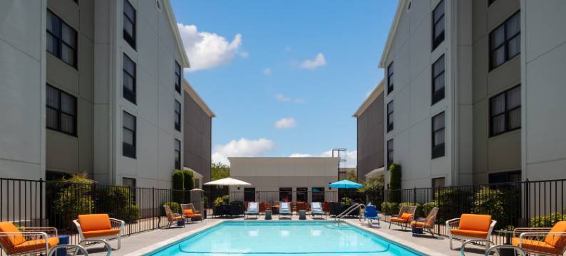 埃尔帕索机场欢朋套房酒店(Hampton Inn & Suites El Paso-Airport)图片