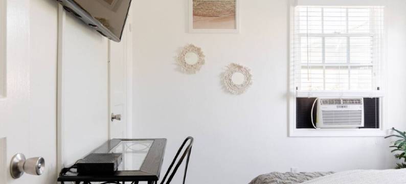 Naples Island Pool House图片