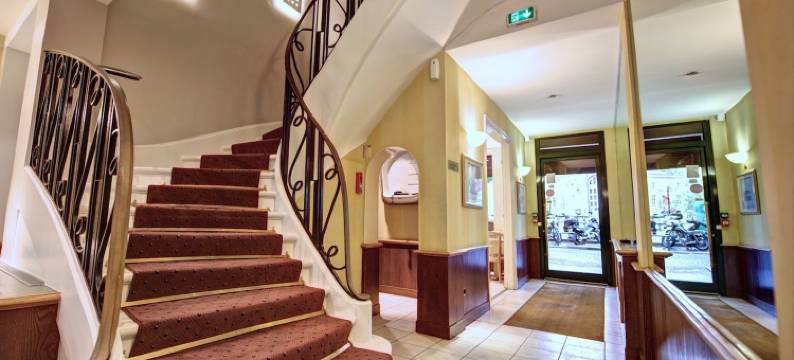 巴黎蒙帕纳斯正午酒店(Hôtel du Midi Paris Montparnasse)图片