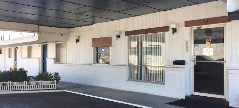 OYO 旗下的 American Inn 科罗拉多城 I-20(American Inn by OYO Colorado City I-20)图片