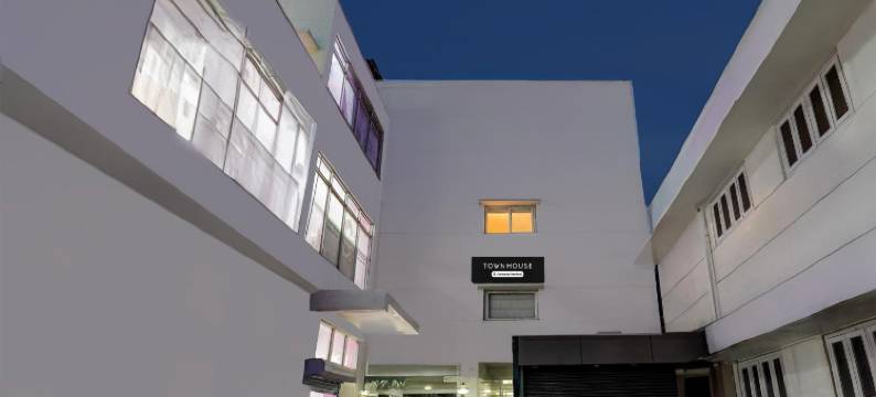 Super Townhouse Arcot Road Near Kauvery Hospital图片