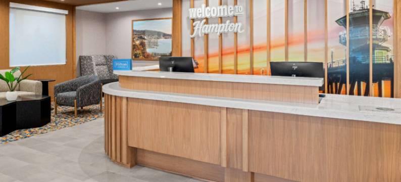 科斯塔梅萨纽波特海滩希尔顿欢朋酒店(Hampton Inn by Hilton Costa Mesa Newport Beach)图片