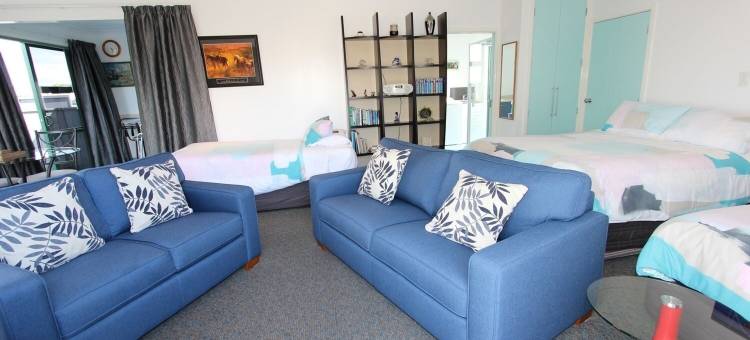 格洛斯特绿草地酒店(EMotel Napier)图片