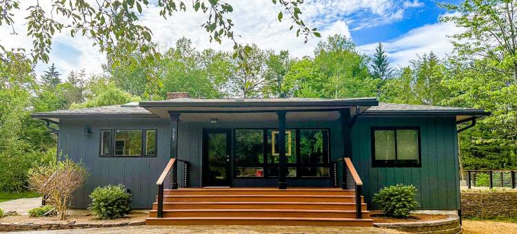 Charming Country Retreat with Spacious Yard - Cozy Family Haven图片