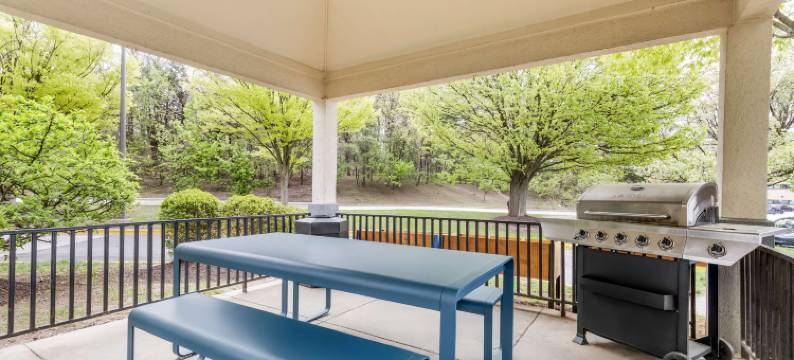 巴尔的摩机场索尼斯塔简单套房酒店(Sonesta Simply Suites Baltimore BWI Airport)图片