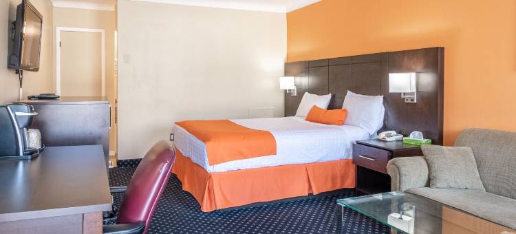 诺斯贝骑士酒店(Knights Inn North Bay)图片