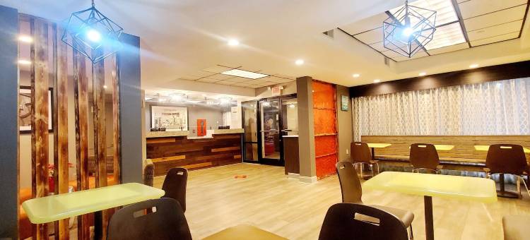 鸽子谷-埃摩特巷温德姆速8酒店(Super 8 by Wyndham Pigeon Forge Dollywood Lane)图片