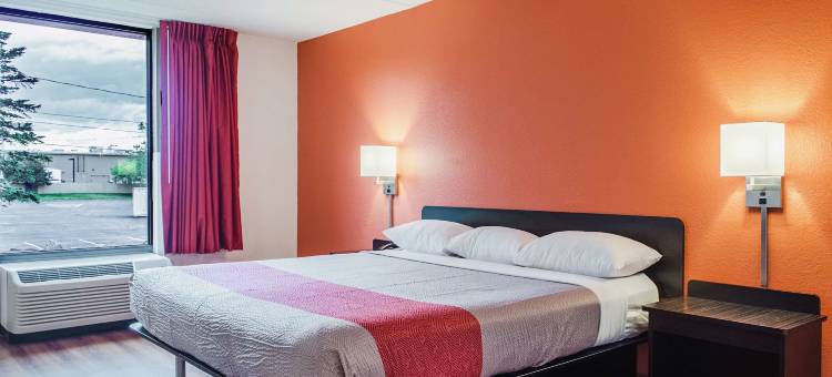 布罗克顿6号汽车旅馆(Motel 6 Brockton, MA)图片