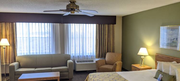 罗克福德呗盟套房酒店(Baymont by Wyndham Rockford)图片