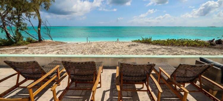 直接海滩的白棕榈别墅 - 塔湾(Beachfront White Palm Villa - Tar Bay)图片