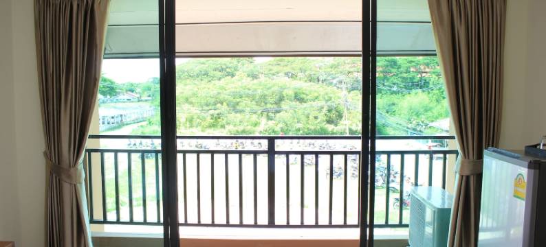 B与Y公寓(B and Y Residence)图片