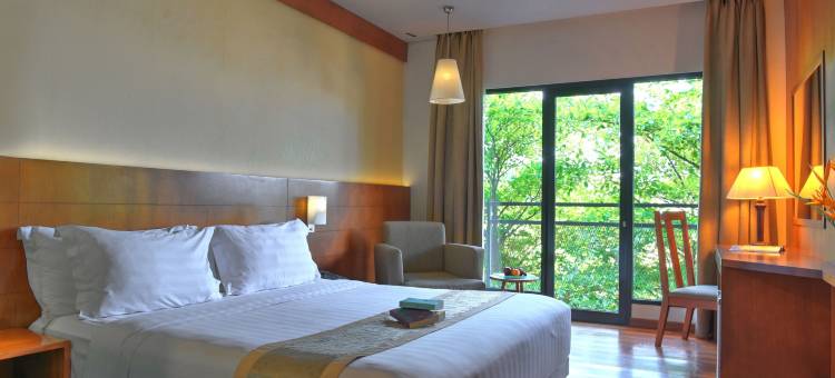 三宝垄橡树翡翠会议酒店(Oak Tree Emerald Hotel & Conventions Semarang)图片