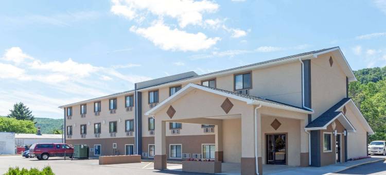 哈蒙兹波特地区速8酒店(Super 8 by Wyndham Bath Hammondsport Area)图片