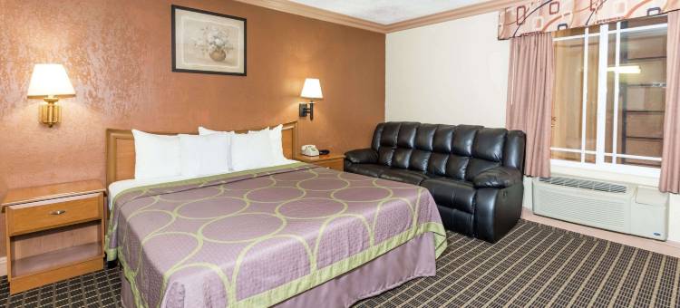 阿祖萨速8酒店(Super 8 by Wyndham Azusa)图片