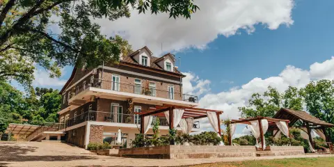 LOTE20精品酒店