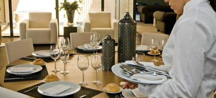 圣安娜修道院霍斯潘迪姆酒店(Hospedium Hotel Convento de Santa Ana)图片