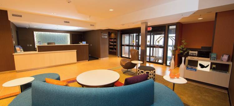 伯灵顿万枫酒店(Fairfield Inn & Suites Burlington)图片