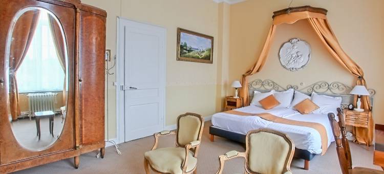 拉菲德红磨坊县酒店(Chateau de Moulin le Comte)图片