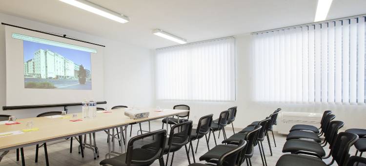 塞祖尔阿菲尔里昂圣尼克拉酒店(Séjours & Affaires Lyon Saint-Nicolas)图片