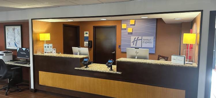 Holiday Inn Express 福赛斯(Holiday Inn Express Forsyth)图片