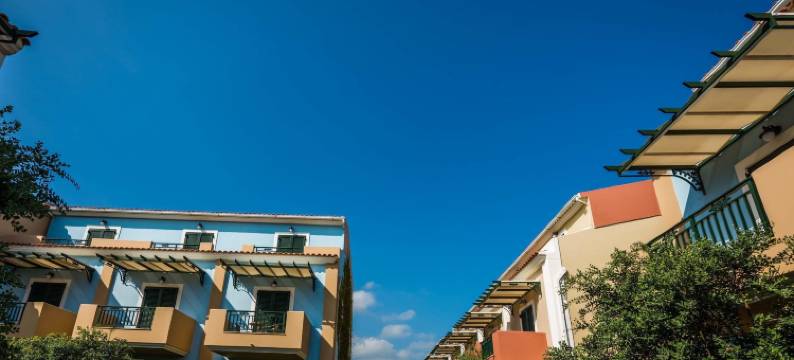 地中海海滩度假酒店(Mediterranean Beach Resort)图片