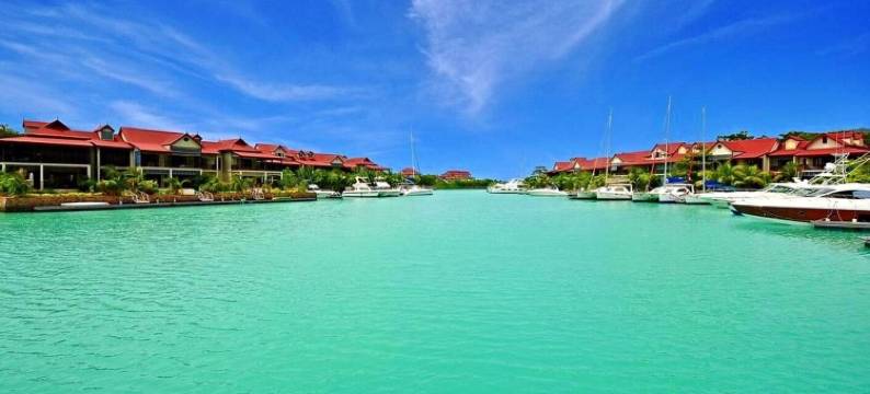 伊甸岛/海滨/豪华/3 床附卫浴套房/无线上网(Eden Island, Beach Front, Luxury, 3 Bed Ensuite, WiFi)图片