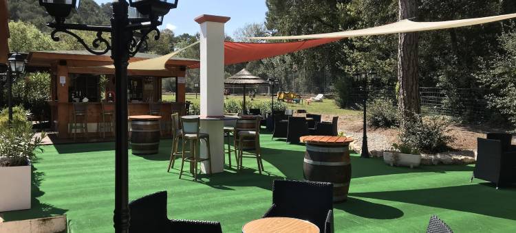 普罗旺斯白松酒店(Les Pins Blancs en Provence)图片
