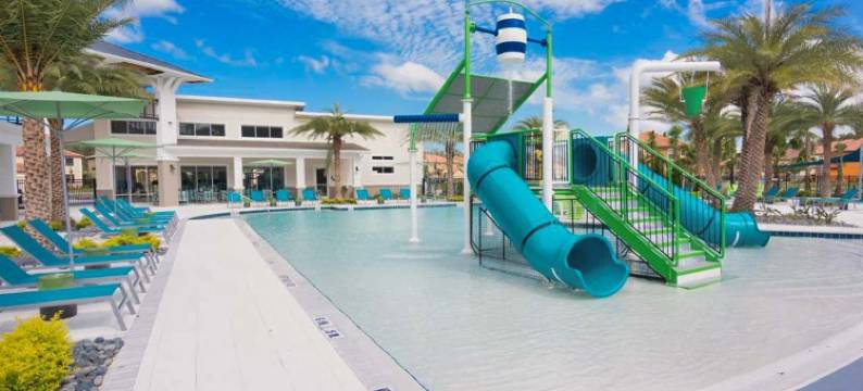 Upstay - 魔法大宅，带泳池、水疗、影院和游戏(Upstay - Magic Mansion w Pool-spa-cinema-games)图片