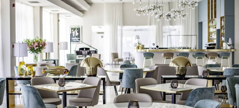 戴安娜大酒店(Diana Grand Hotel)图片