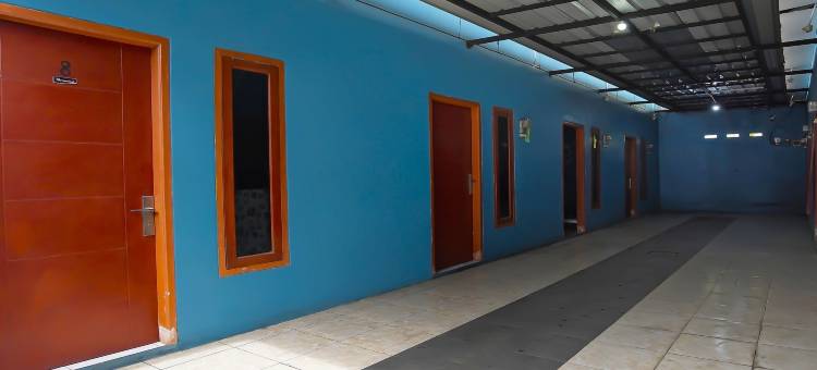 Hotel O 安加斯旺吉伊斯兰Kost Auto酒店(Hotel O Kost Auto Syariah Anggaswangi)图片