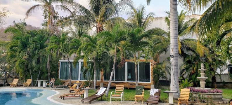 瓦图尔科广场酒店(Hotel Plaza Huatulco Bungalows)图片