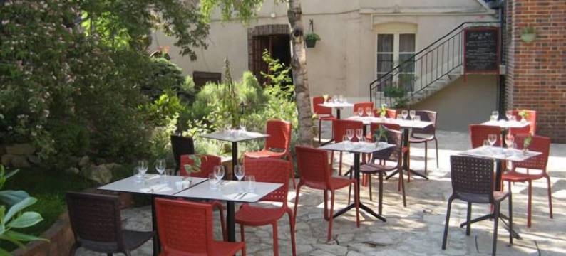 白马庄园餐厅酒店(Logis Hotel Restaurant le Cheval Blanc)图片