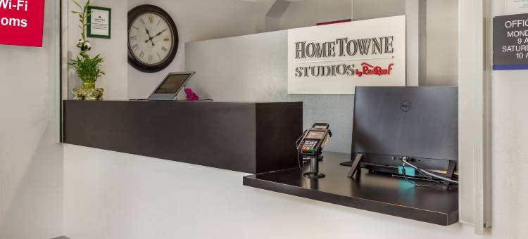 HomeTowne Studios & Suites Greensboro图片