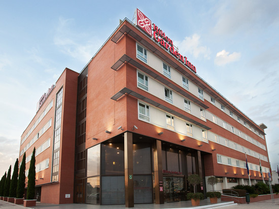 马拉加希尔顿花园酒店