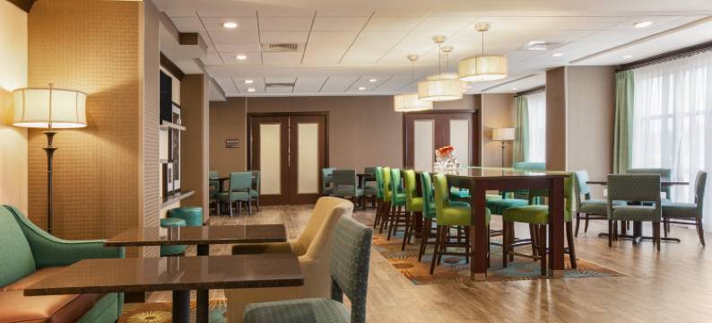 贝尔顿/堪萨斯城欢朋酒店(Hampton Inn Belton/Kansas City Area)图片