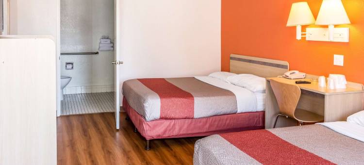 贝克斯菲尔德会议中心6号汽车旅馆(Motel 6 Bakersfield, CA - Convention Center)图片