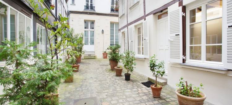Superb apartment Place des Vosges Le Marais图片