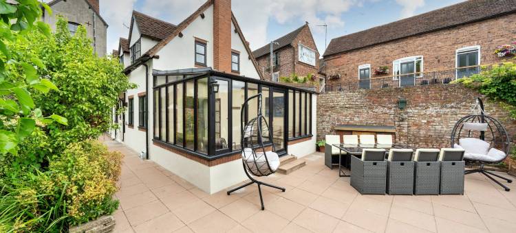 布里奇诺斯乡村别墅 带热水浴缸 & 加登城(Cottage in Bridgnorth with Hot Tub & Garden)图片