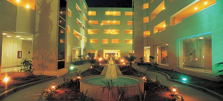 节日酒店快捷埃莫西约(Fiesta Inn Express Hermosillo)图片