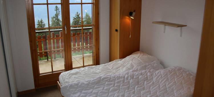 Extravagant apartment with view图片