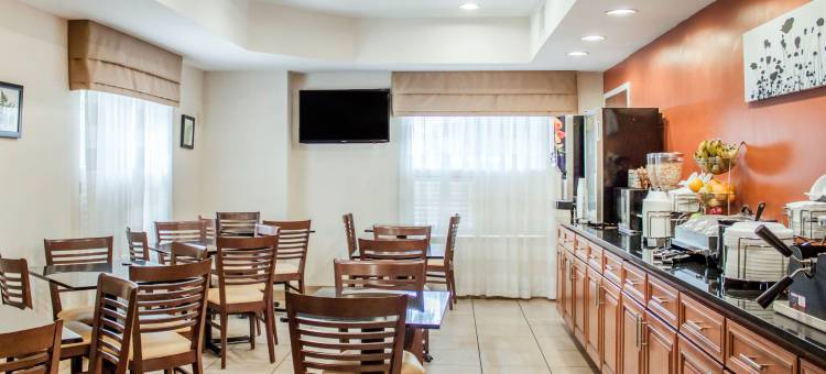 北查尔斯顿阿什利弗斯菲特舒眠酒店(Sleep Inn North Charleston Ashley Phosphate)图片