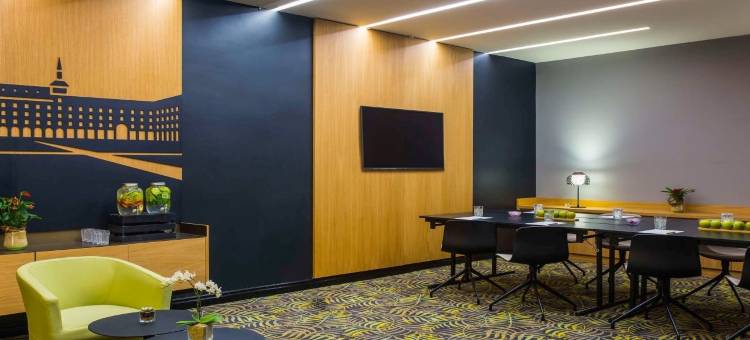 马德里西班牙广场一号汽车旅馆(Motel One Madrid-Plaza de España)图片