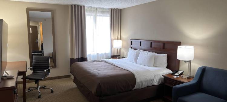 Wingate by Wyndham Utica图片