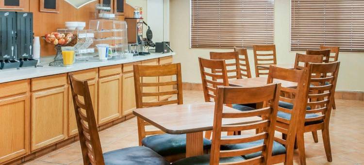 洛兹堡I-10伊克诺旅馆(Econo Lodge Lordsburg I-10)图片