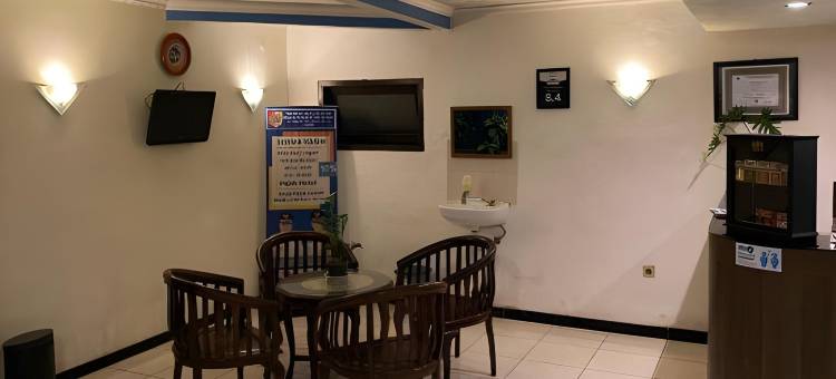 Hotel Lestari Near Lippo Plaza Mall Jember图片